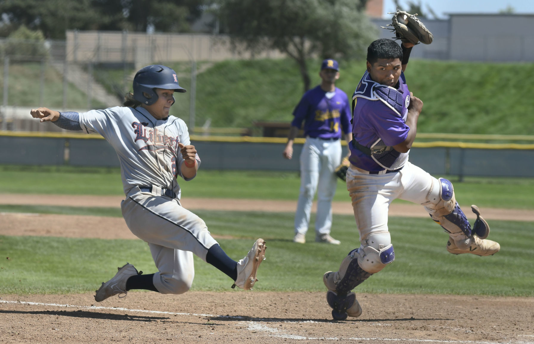 051119 Liberty RHS baseball 13.jpg